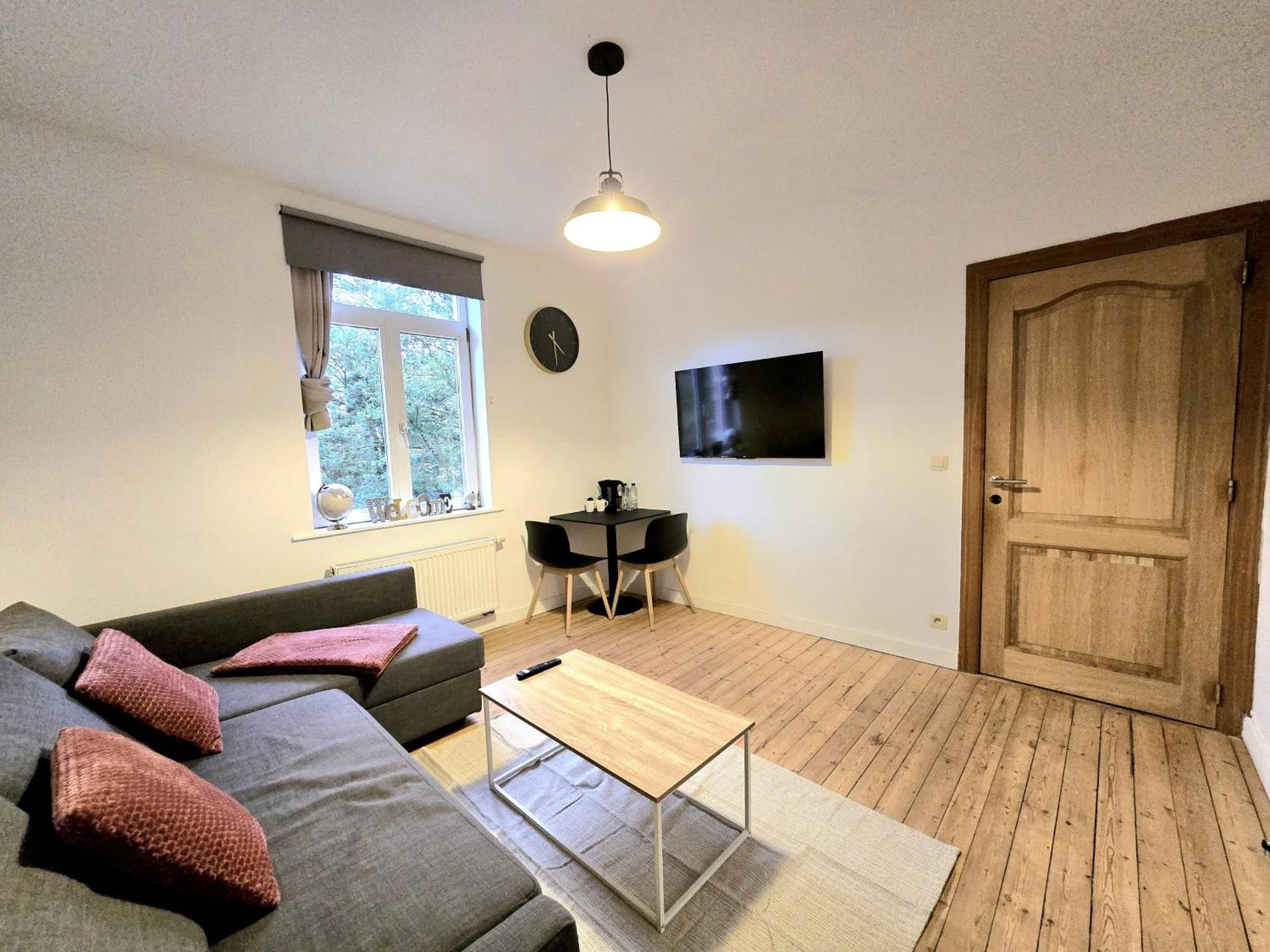 Noah'S Atomium Appartments — Photos 1